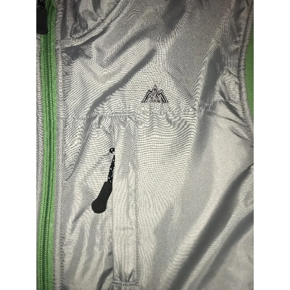 Snozu Fleece Green Jacket Size XL 18 Girls‎
